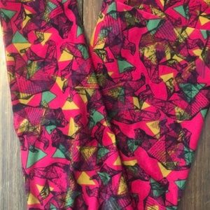 LuLaRoe Hot Pink Bear OS Leggings